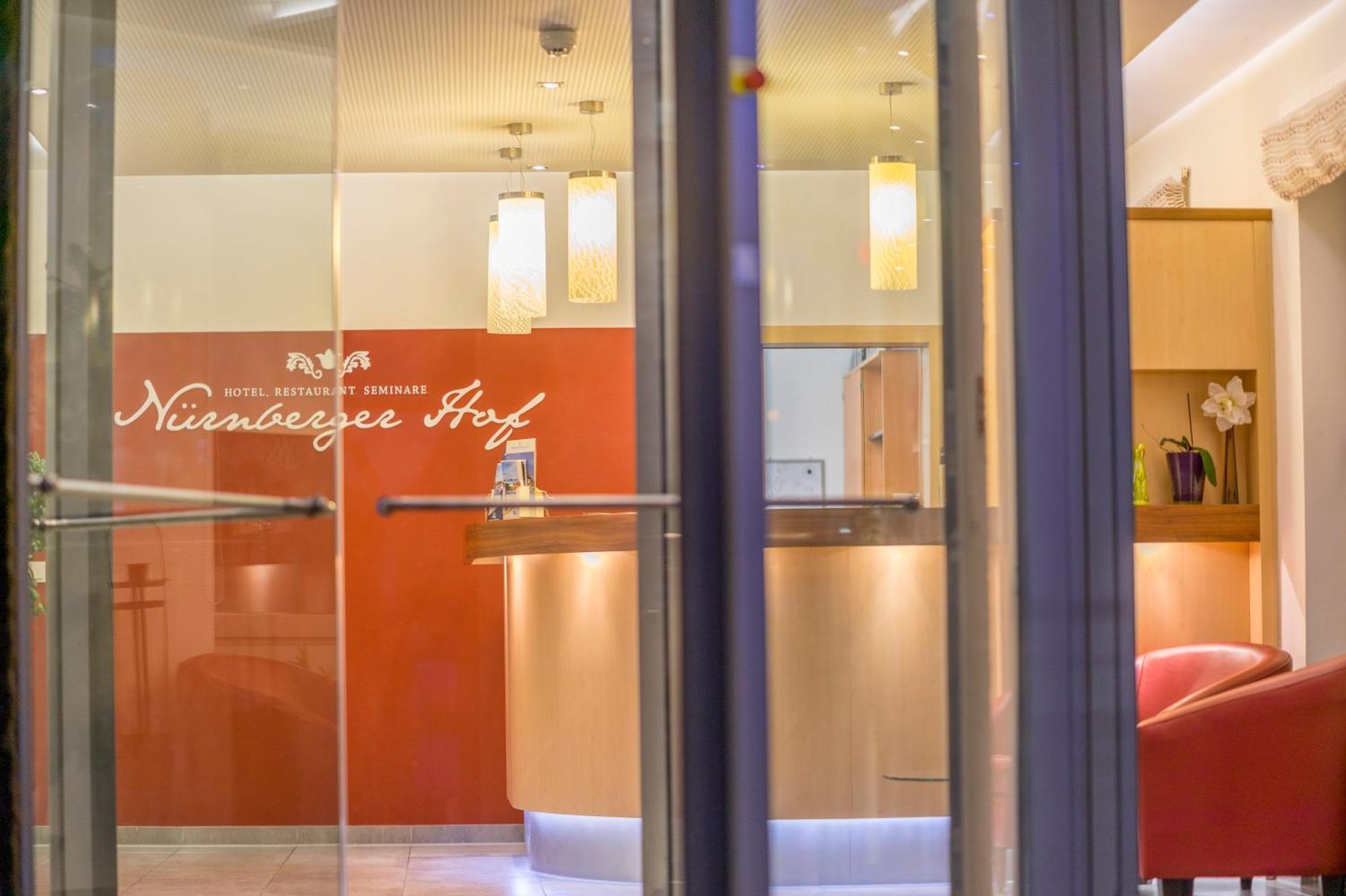 Hotel Nuernberger Hof Neumarkt in der Oberpfalz Bagian luar foto