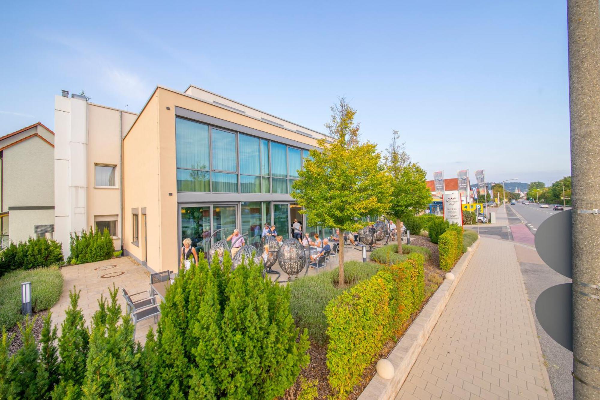 Hotel Nuernberger Hof Neumarkt in der Oberpfalz Bagian luar foto